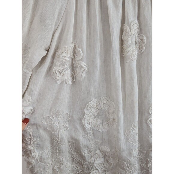 Tempo Paris Ivory Boho Tunic 3D Flowers Sequins Flowy Fairy 3/4 Sleeve Sz L - Picture 5 of 11
